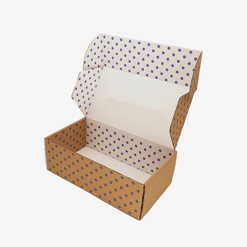 Custom ecommerce shipping packaging