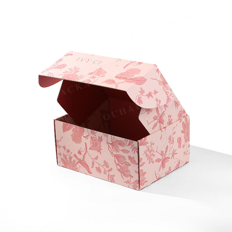 Holidaypacfactory luxury chocolate gift box with gold foil logo for wedding favors