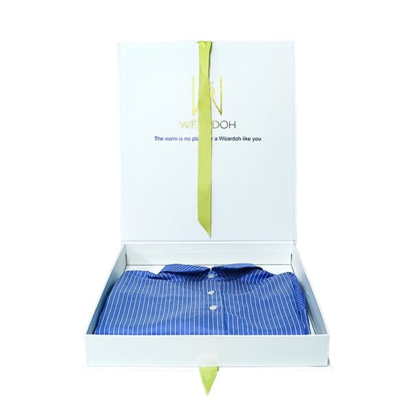 Holidaypacfactory custom t-shirt paper packaging box detail angle