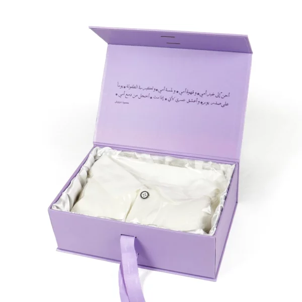 Holidaypacfactory clothing subscription packaging box open structure
