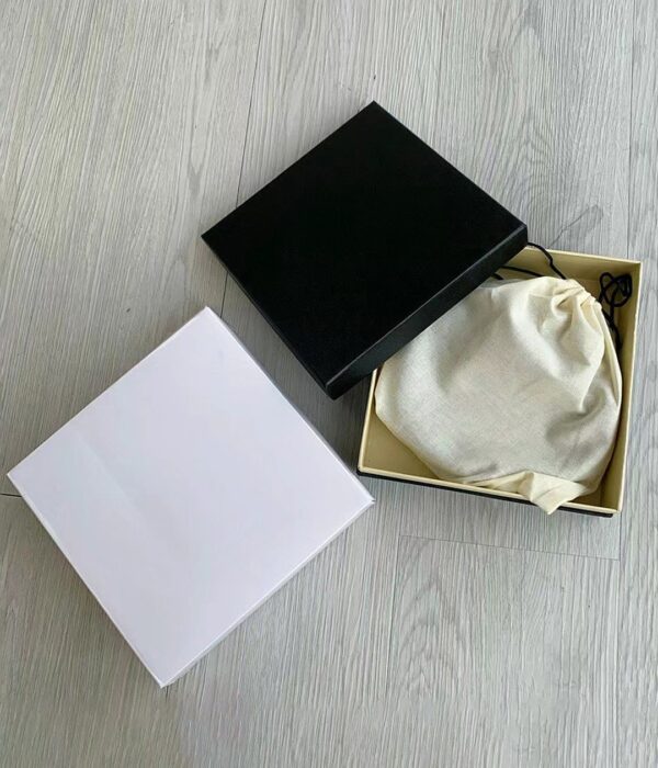 Holidaypacfactory rigid belt gift box with lift-off lid detail angle
