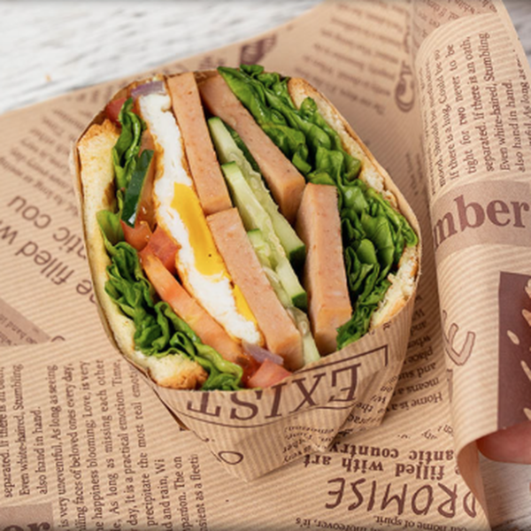 Holidaypacfactory kraft newspaper style sandwich wrap paper with grab and go sandwich