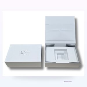 Holidaypacfactory folding gift box with EVA insert product photo 1