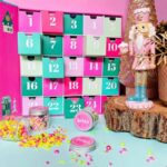 Holidaypacfactory Christmas 25 day paper magnet advent calendar gift box full canvas product image 3