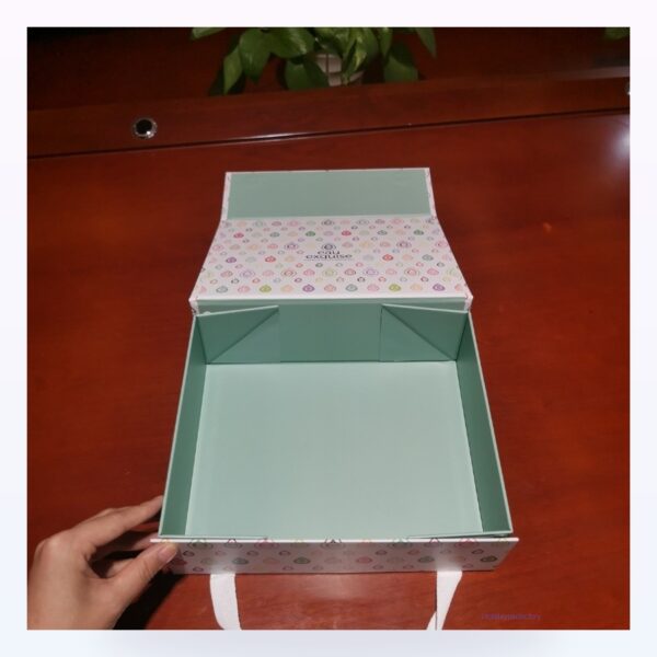 Holidaypacfactory foldable cardboard gift box with ribbon handle product photo 4