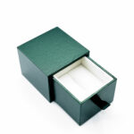 Holidaypacfactory green slide out ring box packaging detail view 2