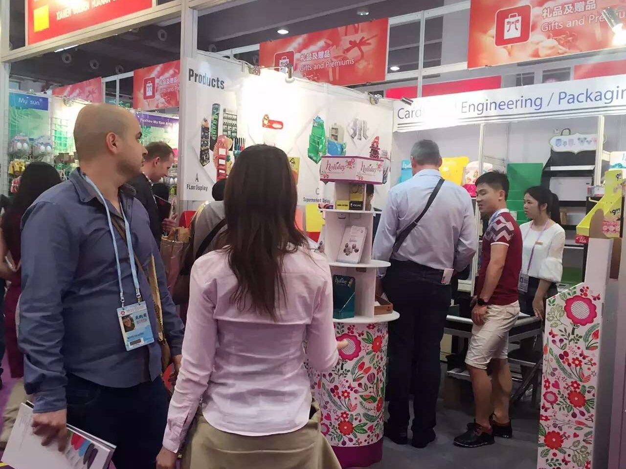 HolidayPAC international packaging exhibition and customer communication