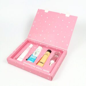 Holidaypacfactory Custom Skincare Packaging Box for Beauty Product Sets realistic full frame packaging main image