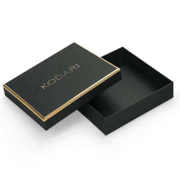 luxury lid and base rigid box Holidaypacfactory image 1 for champagne, whisky, wine, spirits, bottle sets, tasting kits, luxury gifts and seasonal drink programs