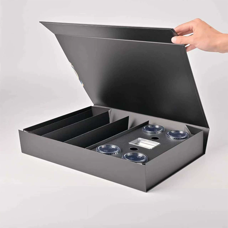 Magnetic flip-lid sushi gift box with divided insert tray and sauce cup holders by Holidaypacfactory