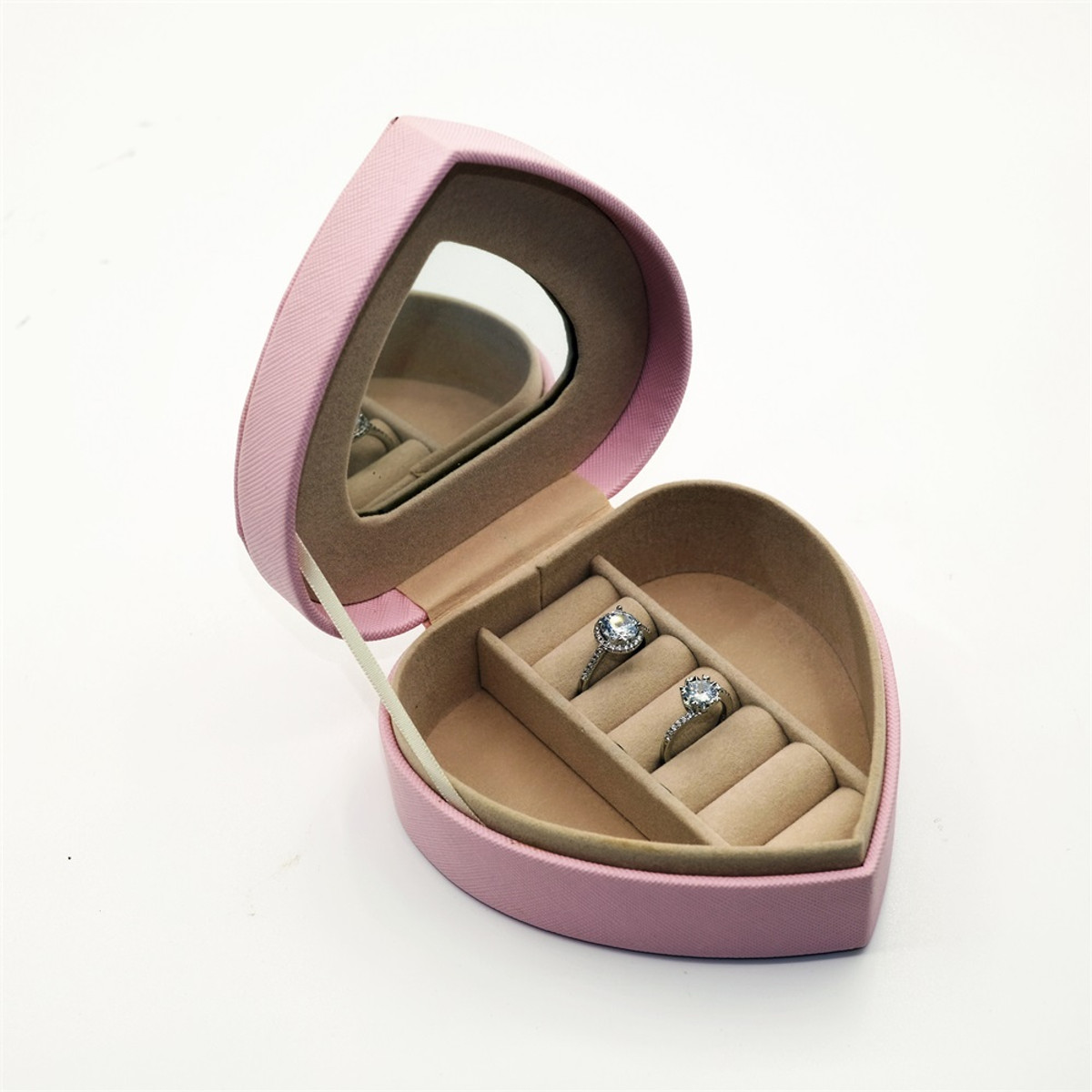 Holidaypacfactory pink heart shaped leather ring box packaging display-ready view