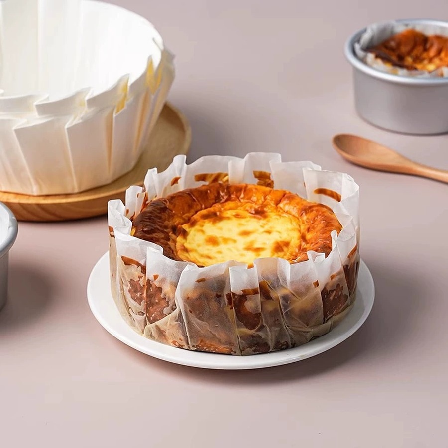 preformed Basque cheesecake baking paper liners Holidaypacfactory main image