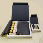 luxury candy chocolate gift box packaging with tissue Holidaypacfactory