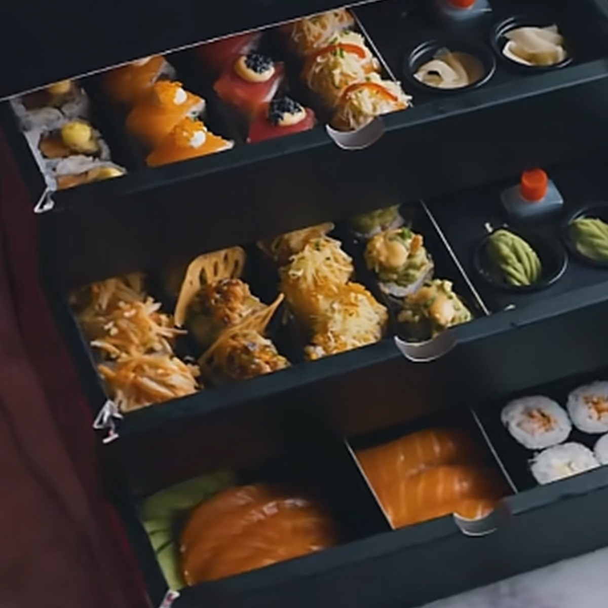 custom three layer drawer sushi packaging box Holidaypacfactory