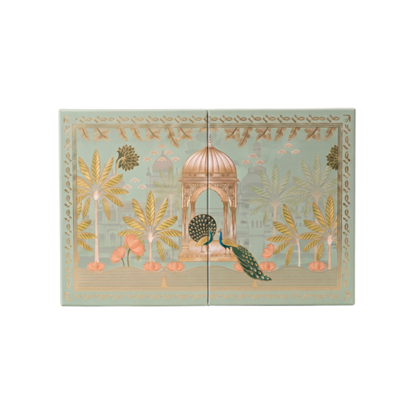 closed multifunctional standing dry fruits and nuts gift box Holidaypacfactory